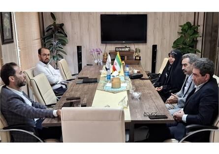 دبیر کارگروه ساماندهی مد و لباس بر حمایت از انجمن فعالان حوزه حجاب تاکید کرد