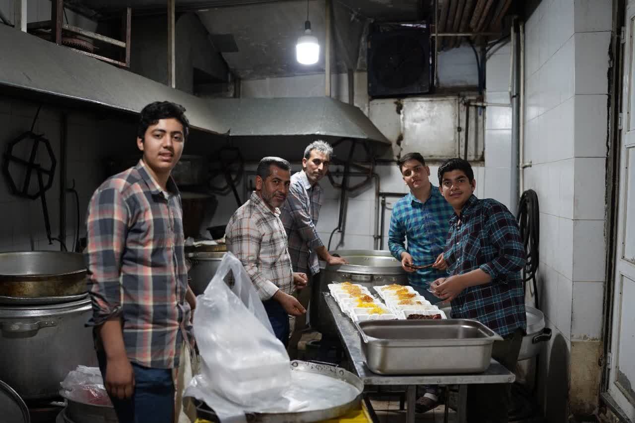 مسجدی که بیش از ۴ دهه محور اجتماع قلوب اهالی محله است