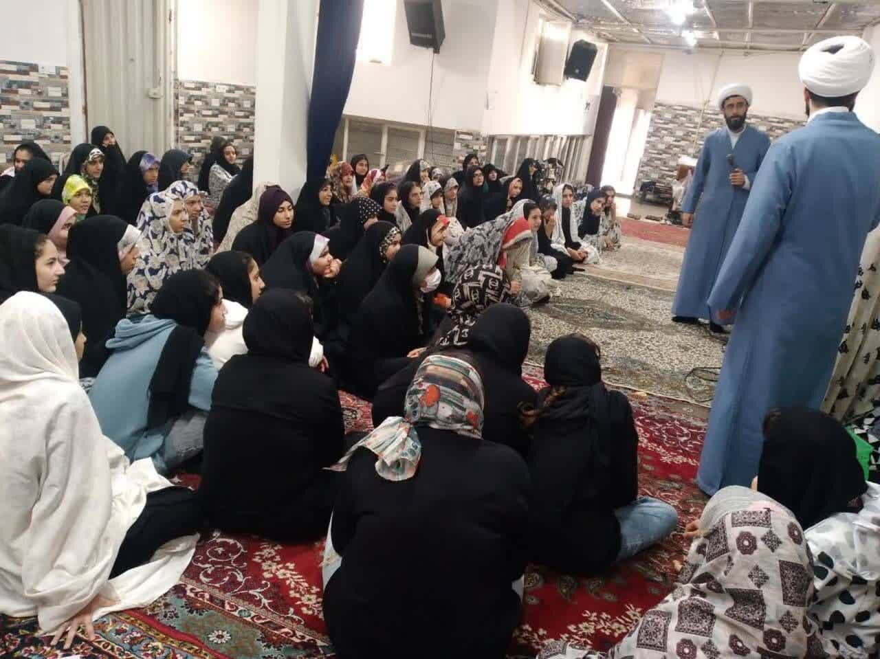 مسجدی که بیش از ۴ دهه محور اجتماع قلوب اهالی محله است