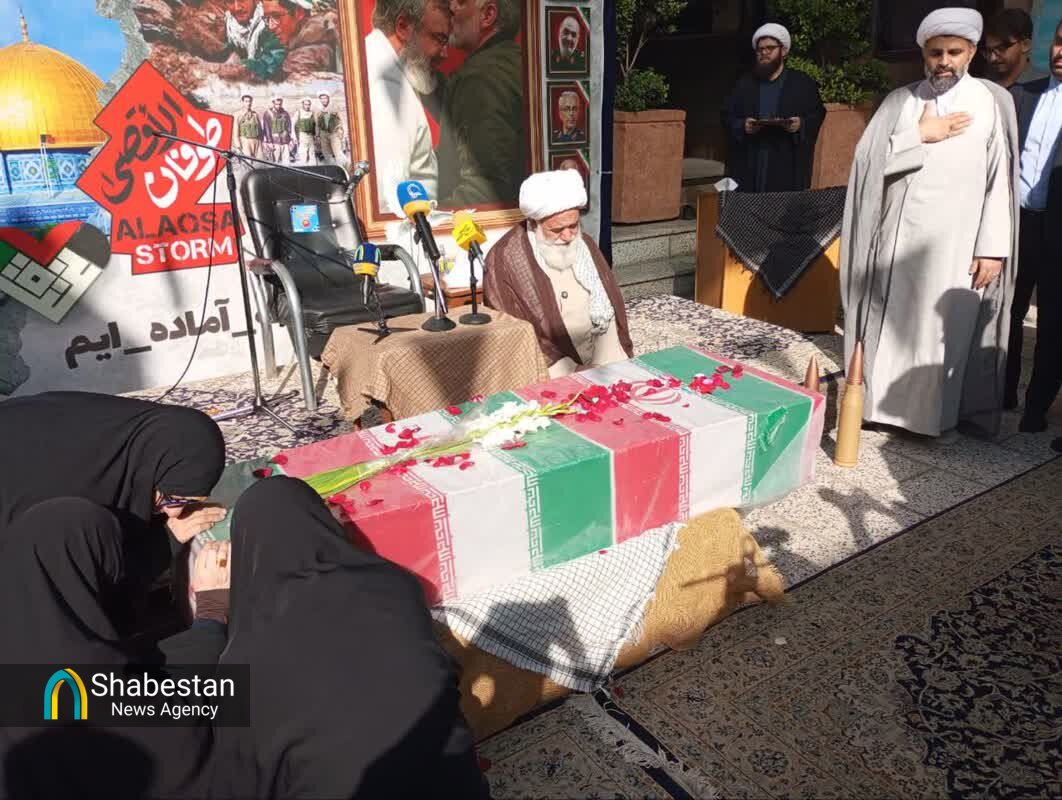 جهاد جامعه را تغییر داد و حتی ضدانقلابها را به میدان دفاع از وطن آورد