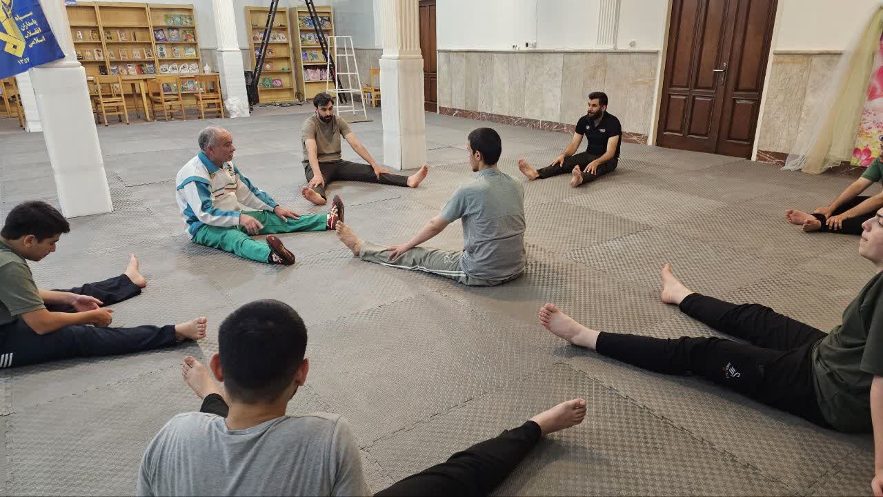 وقتی «رشد» به معنای کلمه در مسجد امام حسن(ع) مشهد معنا می‌شود