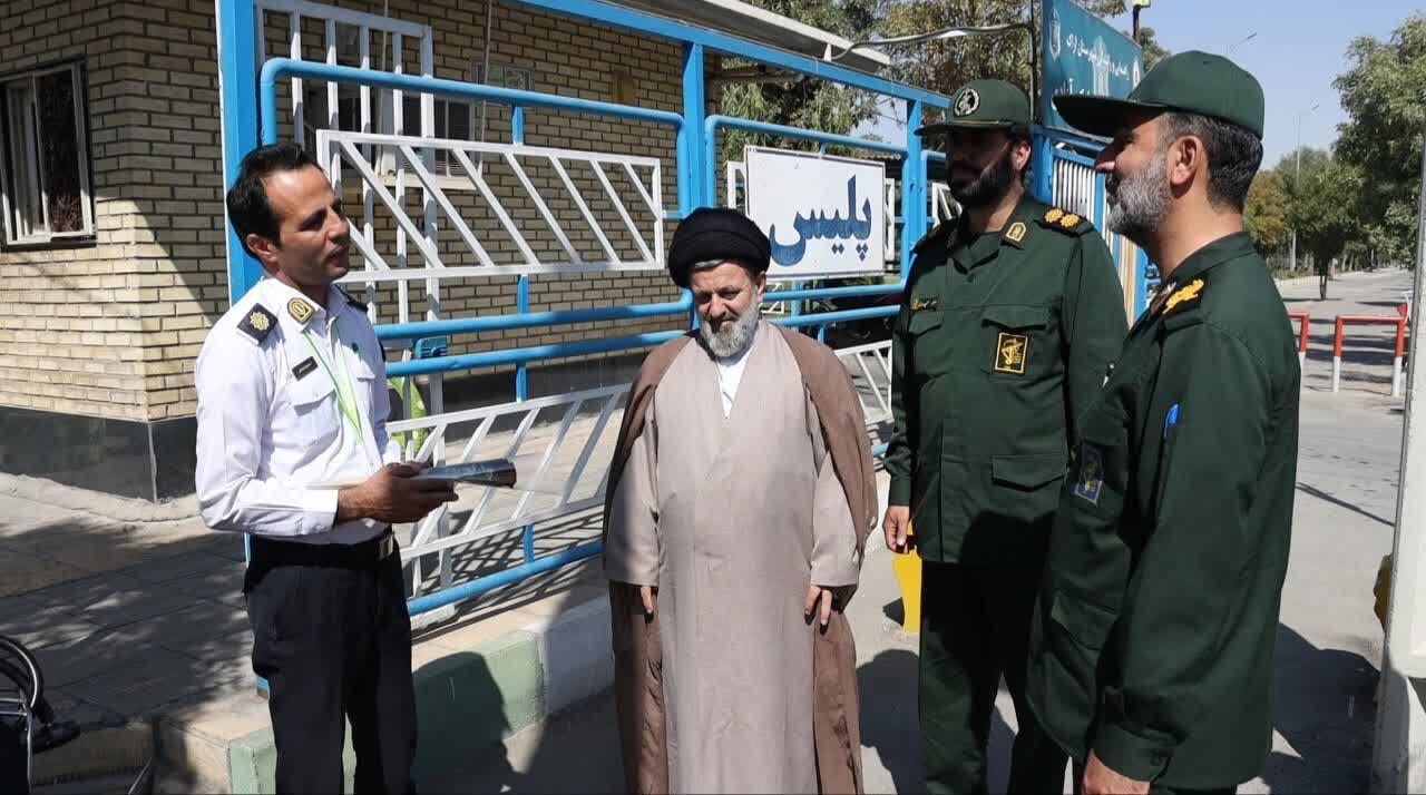 فراجا دایره‌المعارفی از اقتدار، اخلاق و مظلومیت است 