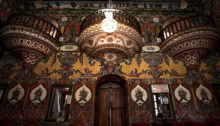 مسجد آلاجا در مقدونیه شمالی، نماد زیبایی و هنر معماری عثمانی