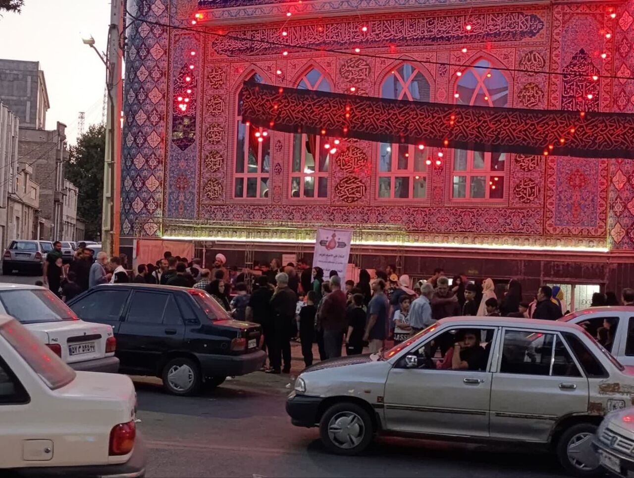 مسجدی که خانه دوم اهالی محله است