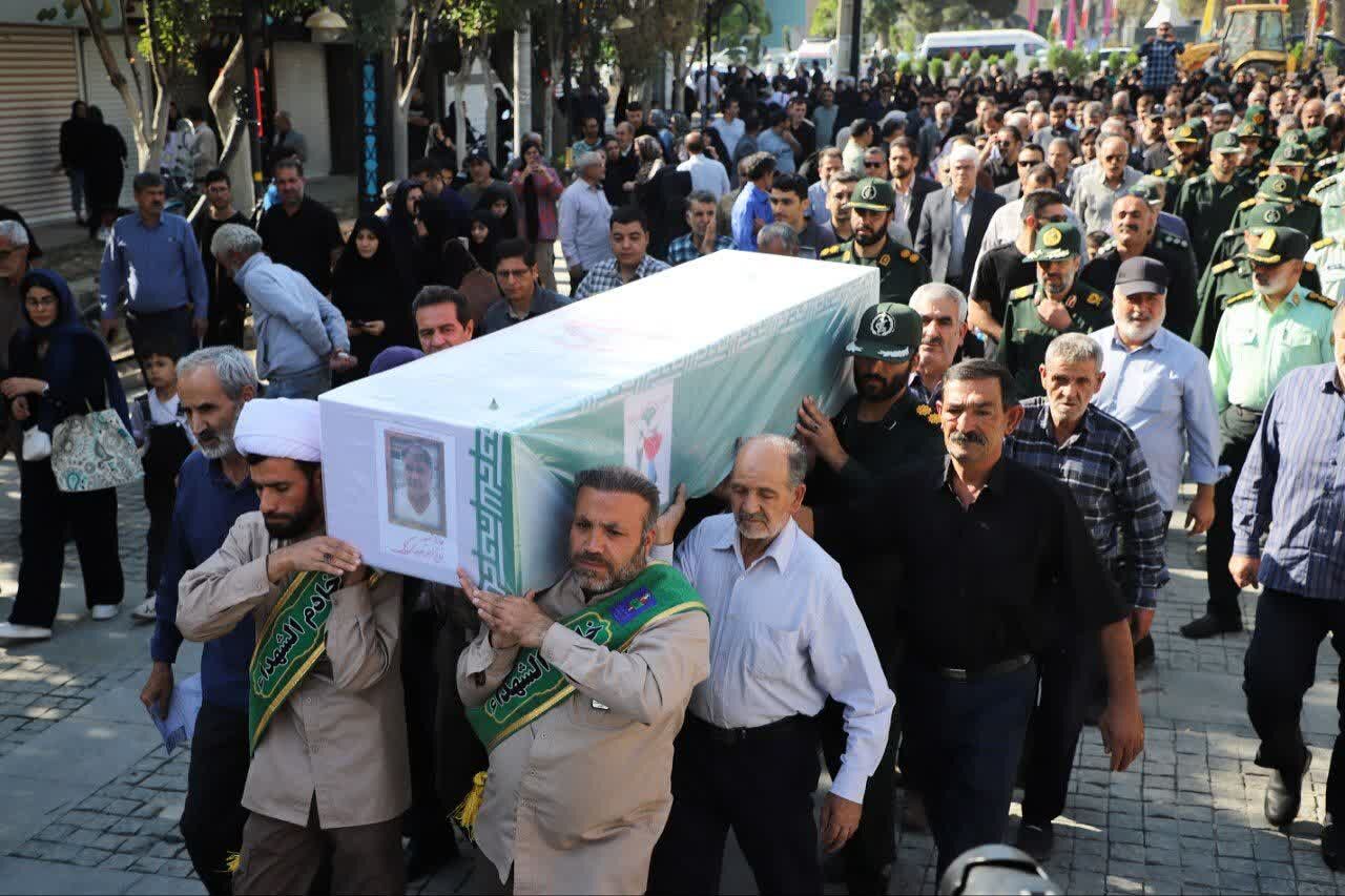 پیکر جانباز ۷۰ درصد شهید «احمد جدیدی گیلی» در اراک تشییع و به خاک سپرده شد