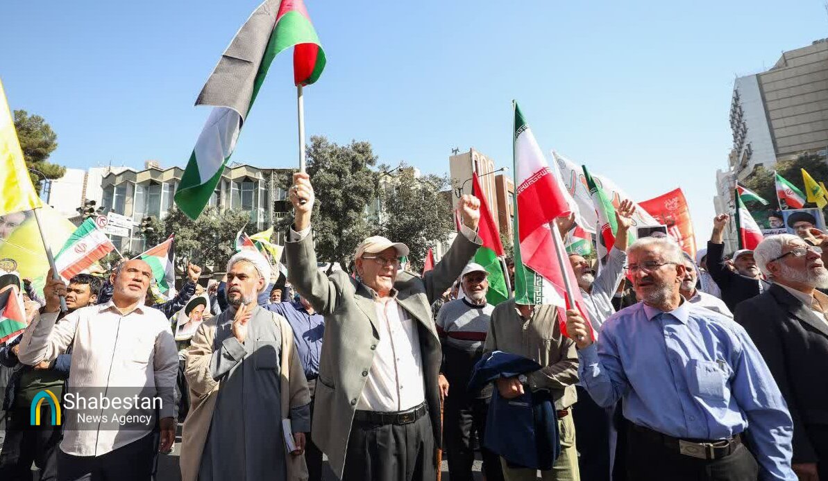 راهپیمایی «بشارت نصر» در مشهدالرضا(ع)