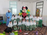 روایت عمو روحانی بچه‌های جهرم؛ روحانی جوانی که منبرش زمین بازی شد