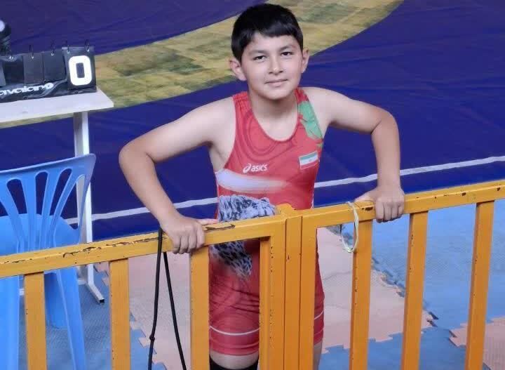 درخشش عضو تیم ملی قاریان نوجوان (اُسوه) در مسابقات کشتی