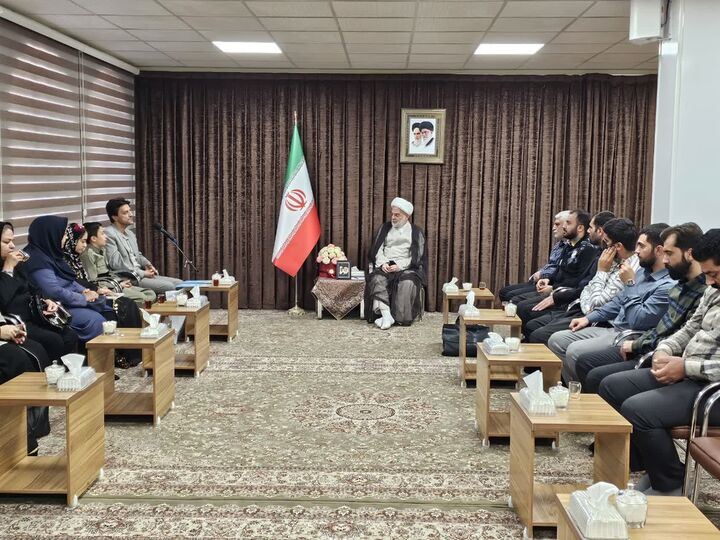 ضرورت پرورش فکری و اخلاقی نسل جوان از دوران کودکی