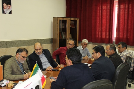 زیرساخت‌ها و امکانات لازم برای ارتقای کیفیت آموزش فراهم شود