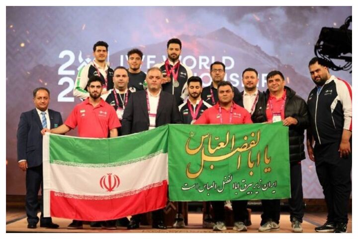 دبیر شورای عالی انقلاب فرهنگی قهرمانی تیم ملی وزنه‌برداری را تبریک گفت