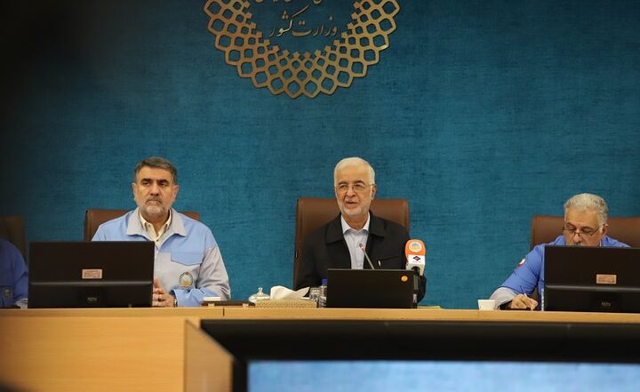 وزیر کشور: اولویت دستگاه‌های اجرایی پیشگیری باشد نه جبران خسارت/ مردم در بحران‌ها سنگ تمام می‌گذارند