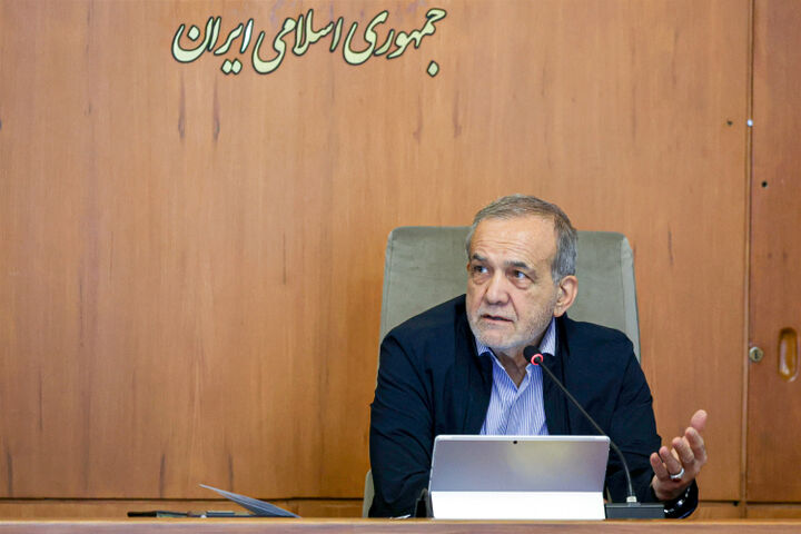 بررسی موضوع دعوت دولت مصر از دکتر پزشکیان برای حضور در اجلاس شرم‌الشیخ