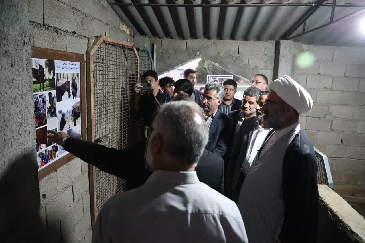 عشق؛ کلید دستیابی به اوج بندگی و عامل خروج از حیرت و سردرگمی است