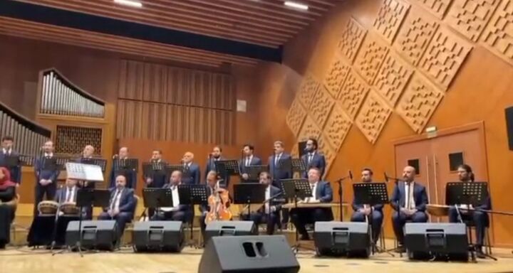 اجرای ارکستر موسیقی ملی ایران و نوازندگان کشور ترکیه به مناسبت بزرگداشت حافظ در آنکارا