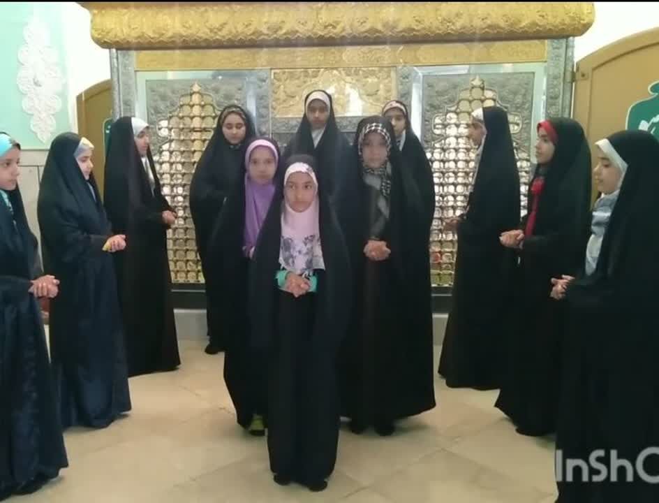 درخشش گروه سرود دختران زینبی مسجد امام موسی کاظم(ع) خمین در سومین مرحله مسابقات استانی فجر