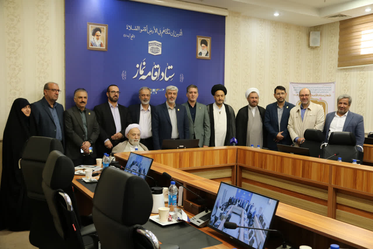 تربیت معلمان مؤمن و قرآن‌محور باید در اولویت دانشگاه فرهنگیان باشد