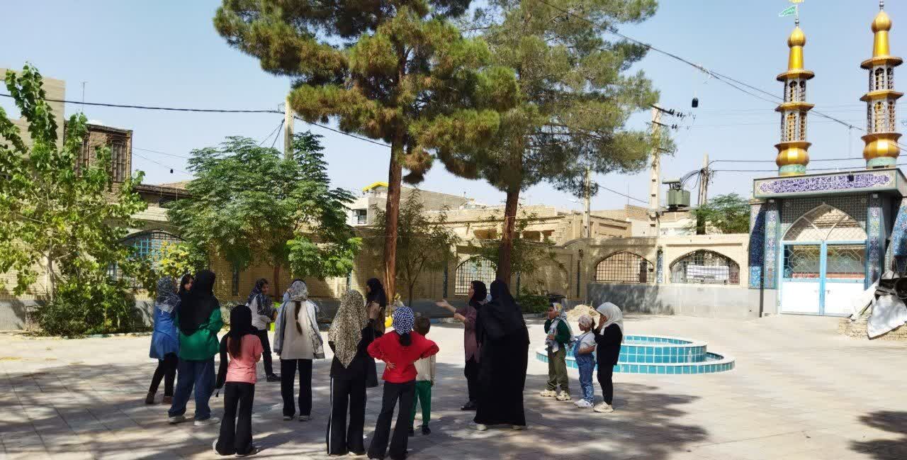 آغاز کلاسهای پاییزه قرآن و گسترش همکاری مسجد و مدرسه در محله طراز