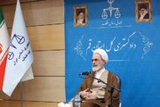 قاضی باید با «فقه» دست و پنجه نرم کند/ مسئولیت قضات قم مضاعف است
