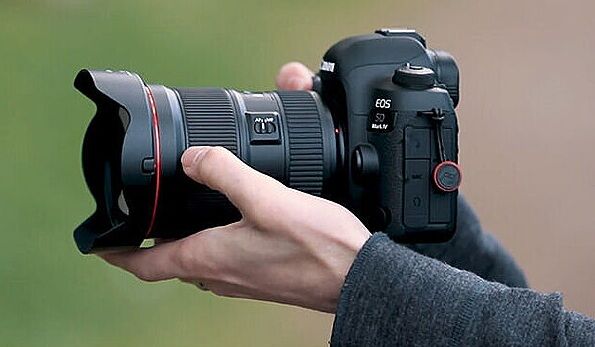 برگزاری مسابقه عکس و فیلم کوتاه «تصویر خانواده و کودک در ایران»