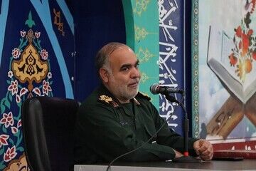 رسانه‌ها قدرت مدیریت افکار عمومی جهان را در دست دارند