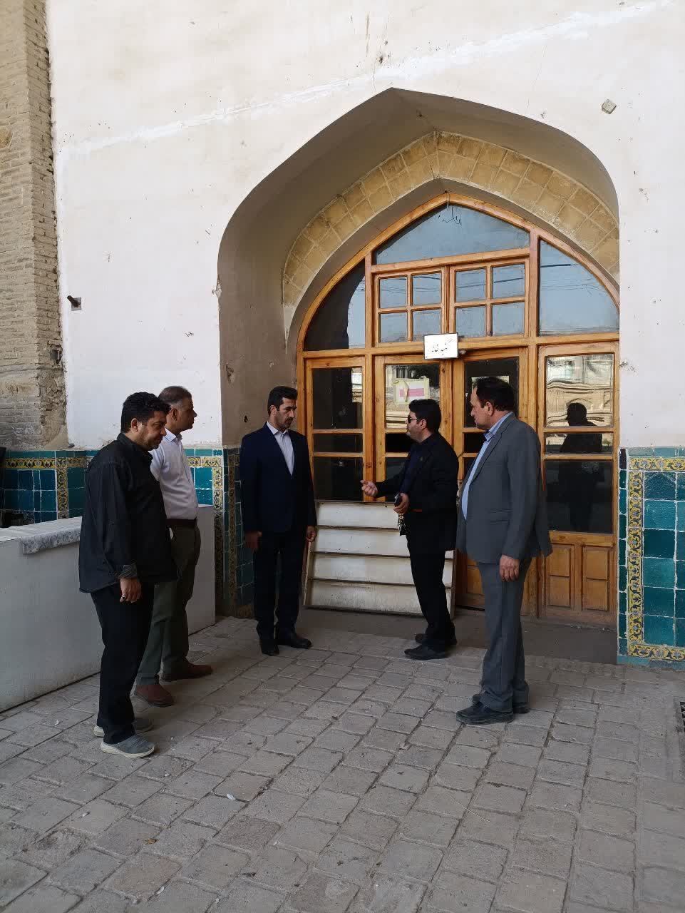 بازدید مدیرکل میراث فرهنگی لرستان از مسجد جامع بروجرد