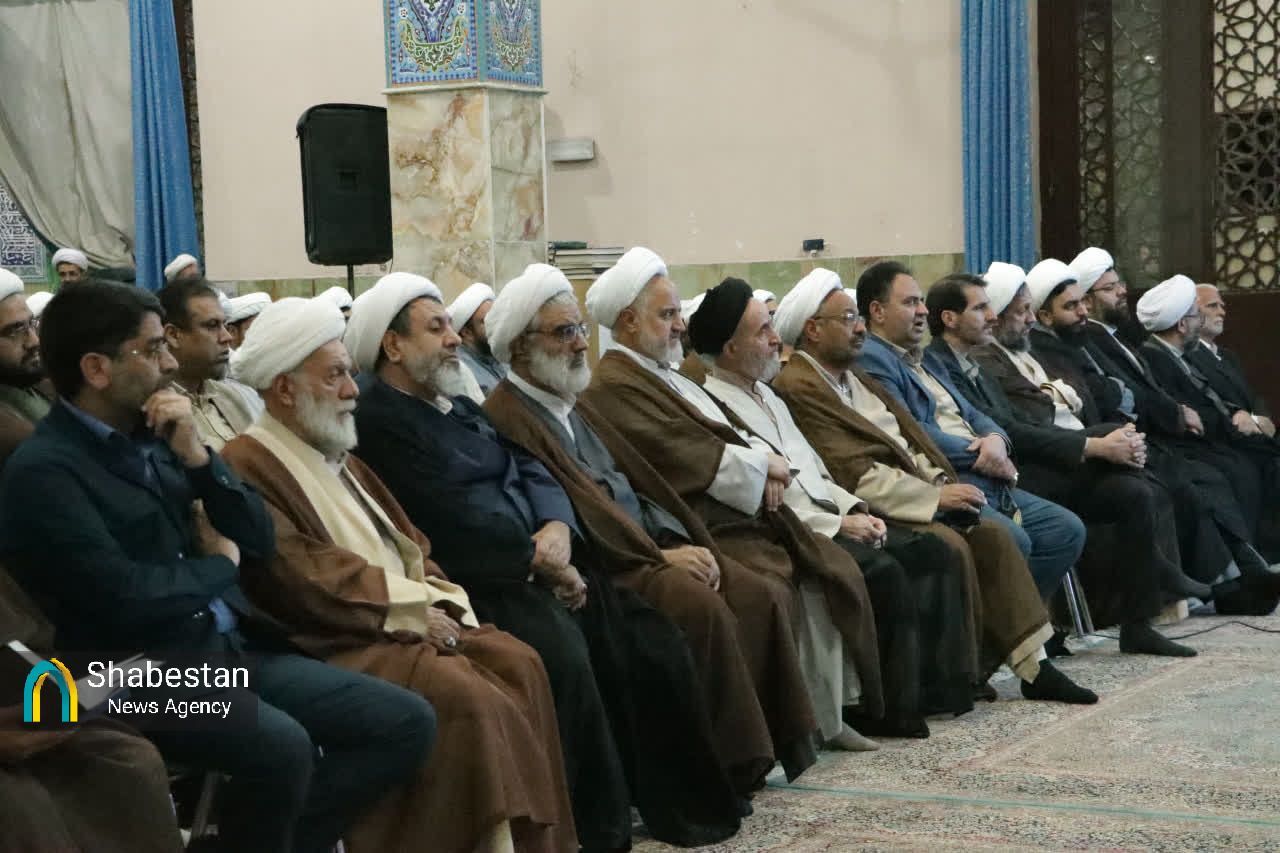همایش تجلیل از ائمه جماعات و «شریکةالامام» در رفسنجان+تصاویر