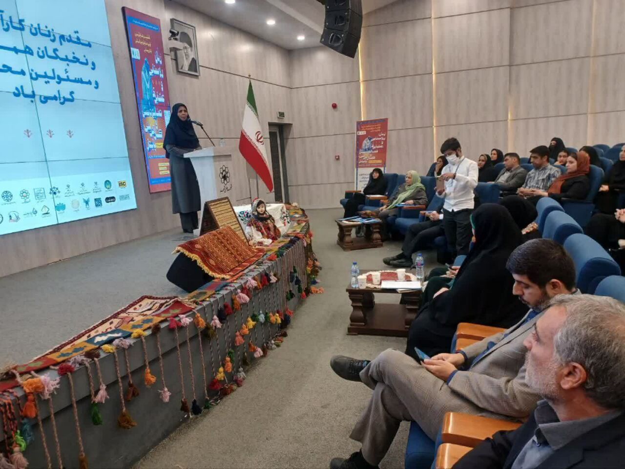 مشهد میزبان نخستین همایش بین‌المللی بانوان روستایی و عشایری