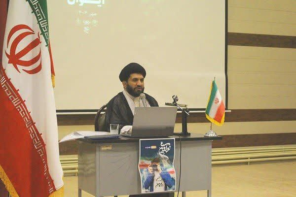 نوجوانان ایوان در مسیر «آوینی شدن» گرد هم آمدند