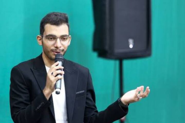 «سبحان قاری» رتبه دوم مسابقه‌ النور را دریافت کرد