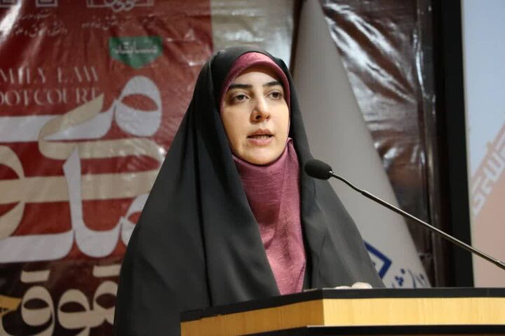ترویج گفتمان ملّی درباره اهمیّت و جدیّت حقوق خانواده و حقوق زنان یک ضرورت است