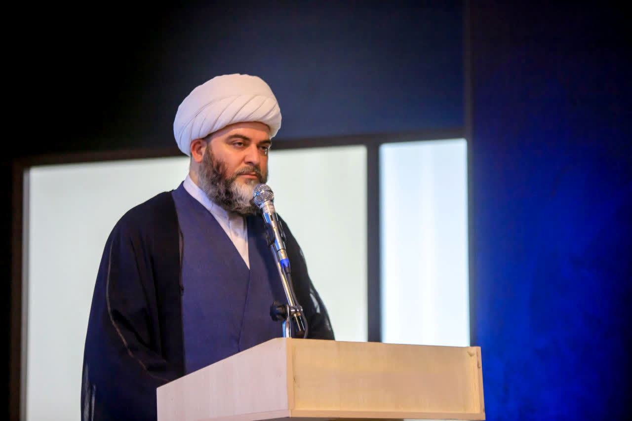 زندگی حضرت زهرا(س) درسنامه عملی قرآن است