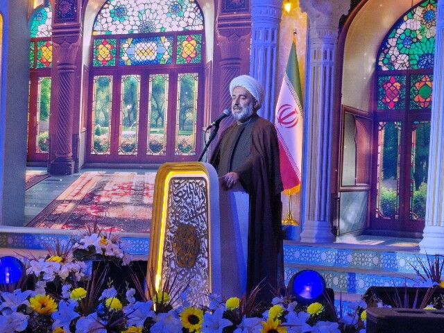 آغاز چهل و هشتمین دوره مسابقات سراسری قرآن کریم در سنندج؛ کردستان، سرزمین قرآن و فرهنگ