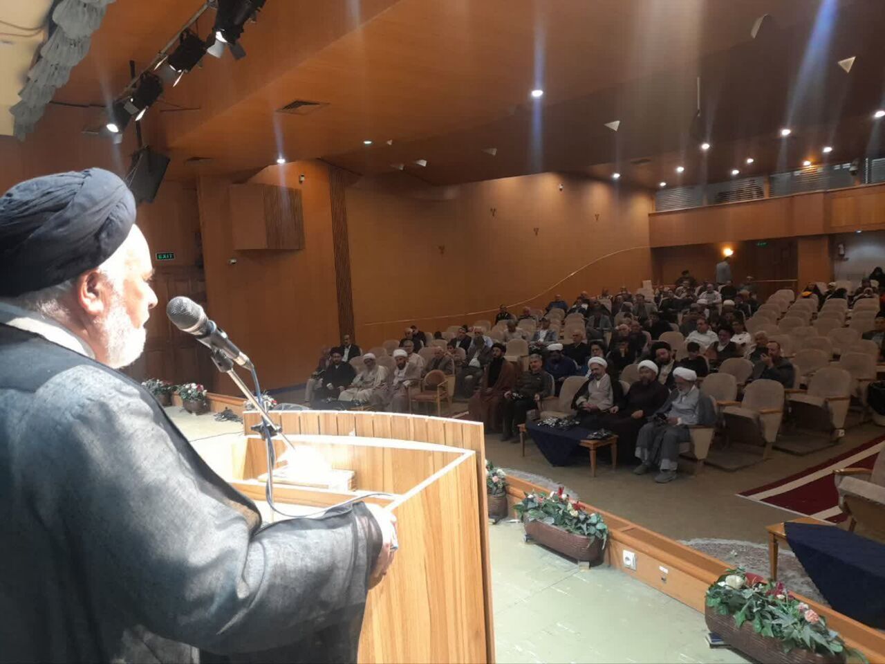 نکو داشت دو عالم مجاهد و مسجدی مشهد برگزار شد