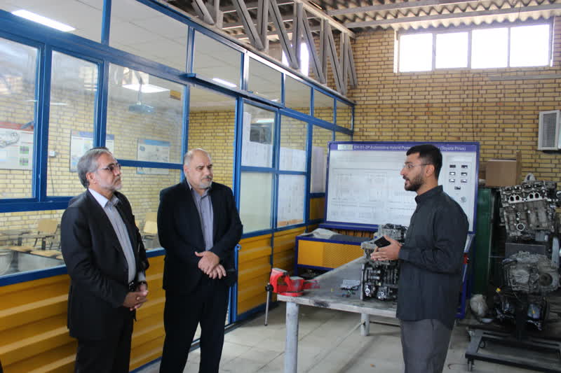 توسعه آموزش‌های مهارتی کلید رشد اقتصادی است