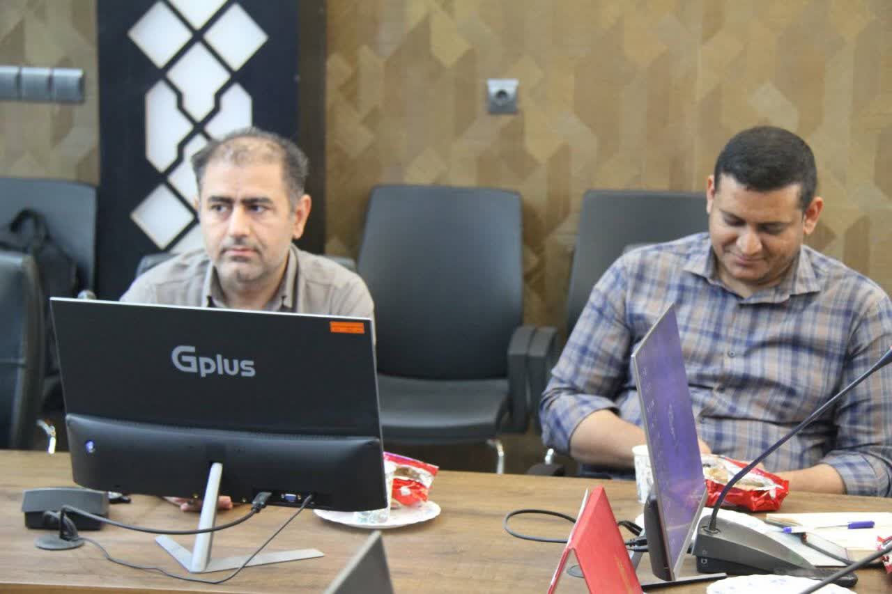 ۱۳ آبان تبلور همگرایی انقلابی و فاطمی نسل جوان در برابر استکبار جهانی است