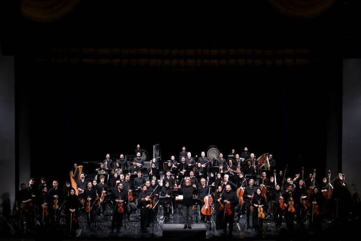 پرواز نت‌های قصه‌گو در تالار وحدت/ ارکستر سمفونیک تهران «شهرزاد» را نواخت