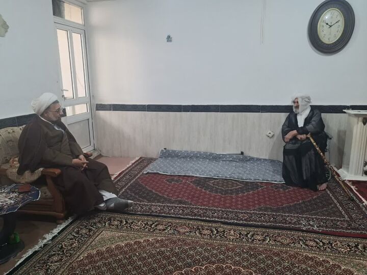 حل مشکلات مدارس علوم دینی نیازمند توجه ویژه است