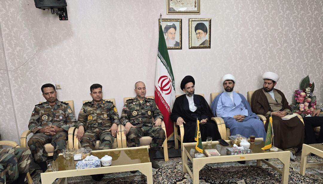  ریشه اقتدار نیروهای مسلح ایران، ایمان و توسل به اهل بیت(ع) است