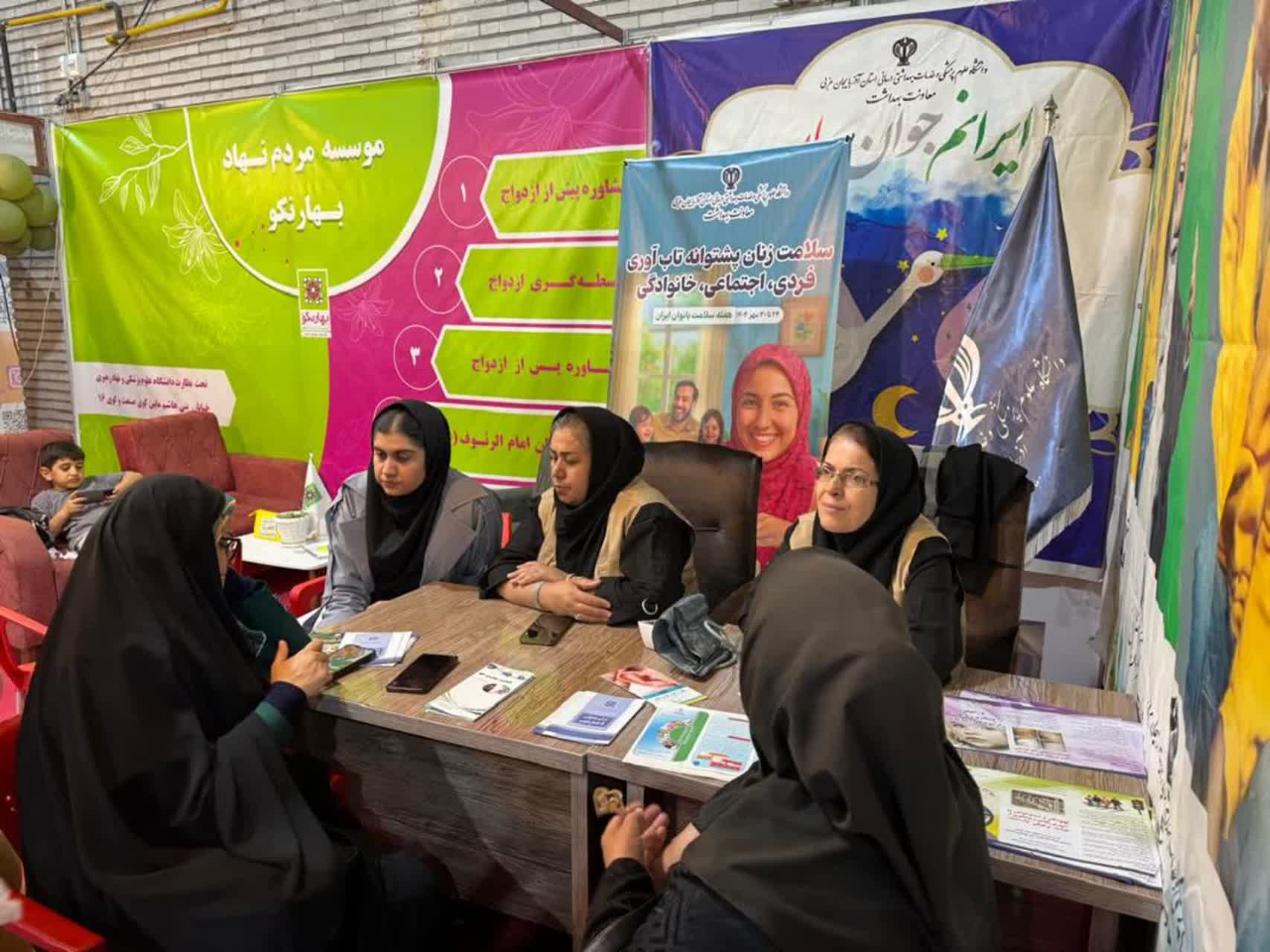 گوهرشاد ؛ آمیزه‌ای از سنت، آموزش و خلاقیت در پوشاک ایرانی اسلامی