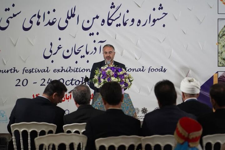 جشنواره غذا نمایش مهربانی، همدلی و هم‌افزایی بین مردم استان است
