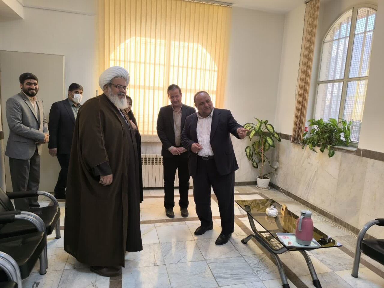 بازدید مدیرکل فرهنگ و ارشاد اسلامی از ستاد کانون های مساجد کرمانشاه