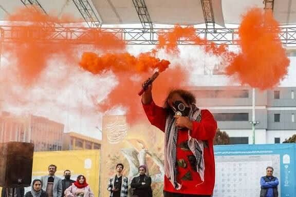 «رایت فلایر» از ایلام در بخش ویژه جشنواره بین‌المللی تئاتر خیابانی مریوان