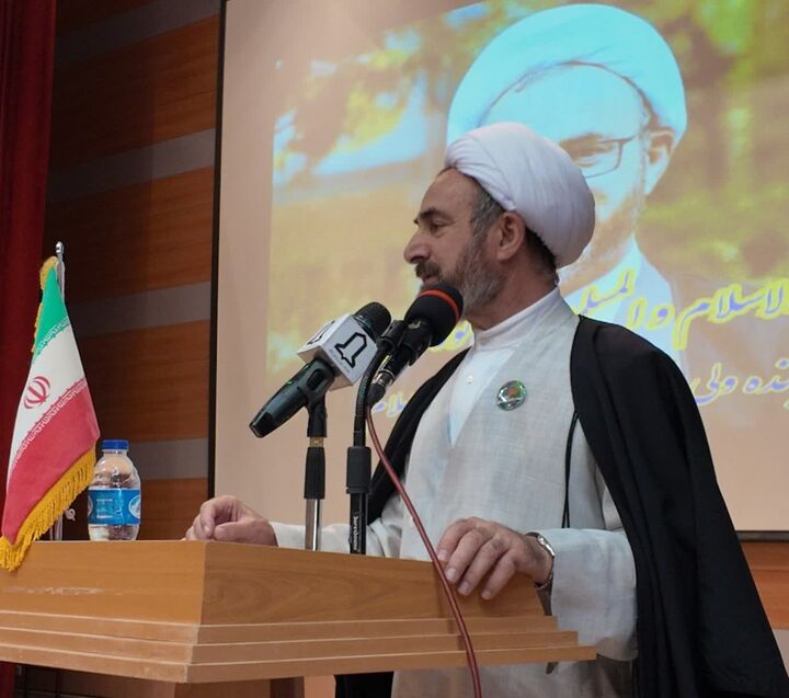 پرستاری جلوه‌ای از انسانیت و عبادت است