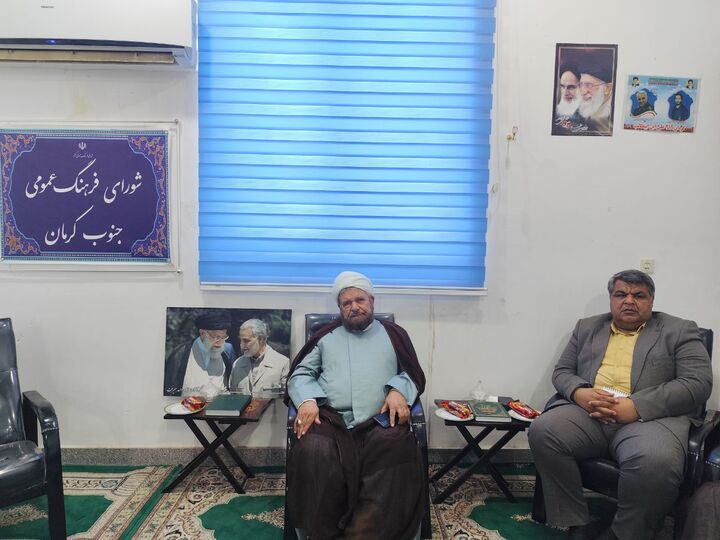 حجاب و عفاف حق بانوان و جامعه ماست