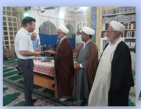 ۲۷ حافظ قرآن کریم در جهرم تجلیل شدند