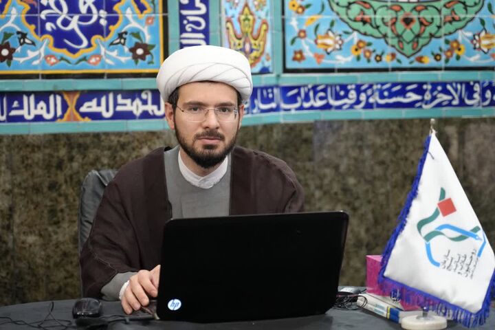 دوره توانمندسازی ائمه‌جماعات و مبلغین بسیجی با موضوع «شیوه‌های بیان تفسیر قرآن کریم»