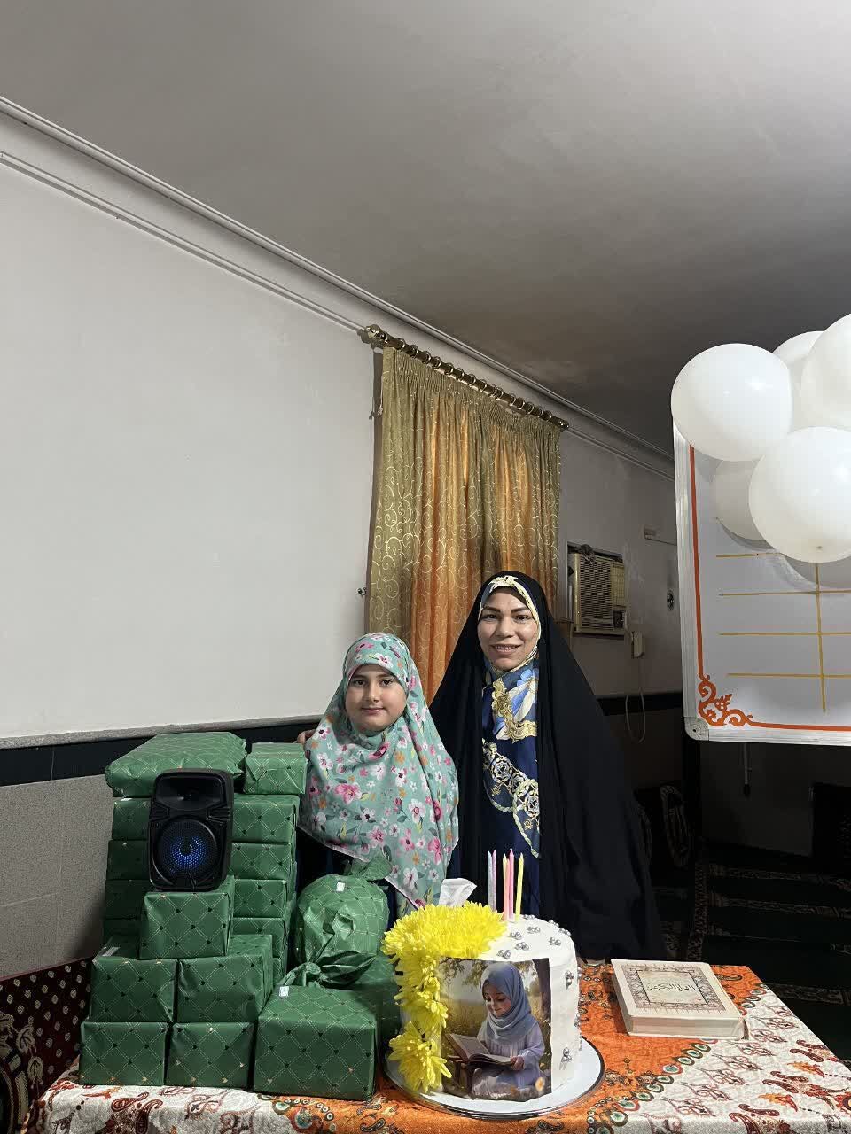 جشن قرآنی و تقدیر از قرآن آموزان کانون منهاج نکا