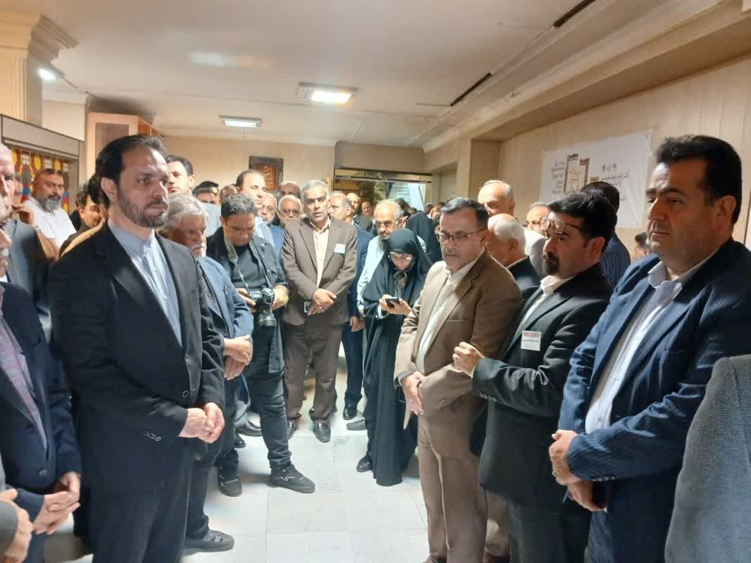 لزوم هدایت افکارعمومی برای توجه به جنبه های اقتصاد هنر