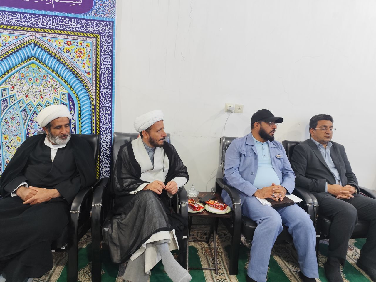 حجاب و عفاف حق بانوان و جامعه ماست